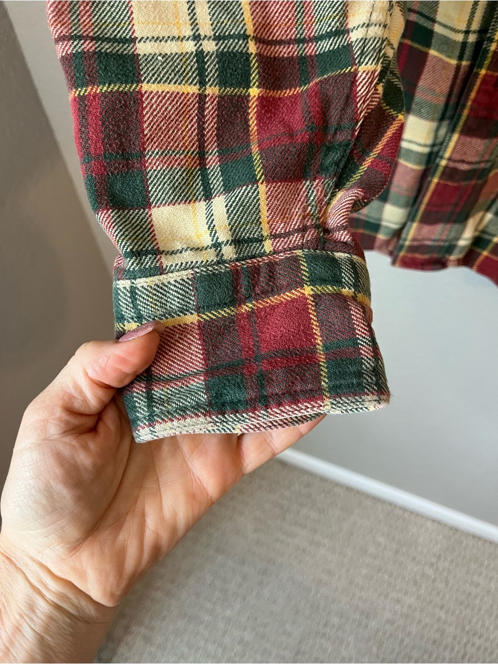 Woolrich 6265 Men’s L Red Green Plaid Flannel Shirt 100% Cotton Outdoor Hiking - Picture 4 of 10